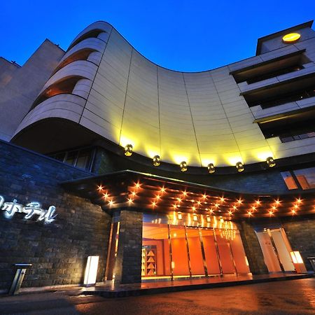 Senkeien Tsukioka Hotel Камінояма Екстер'єр фото