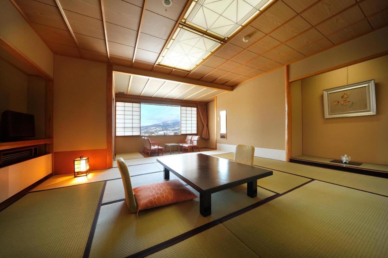 Senkeien Tsukioka Hotel Камінояма Екстер'єр фото