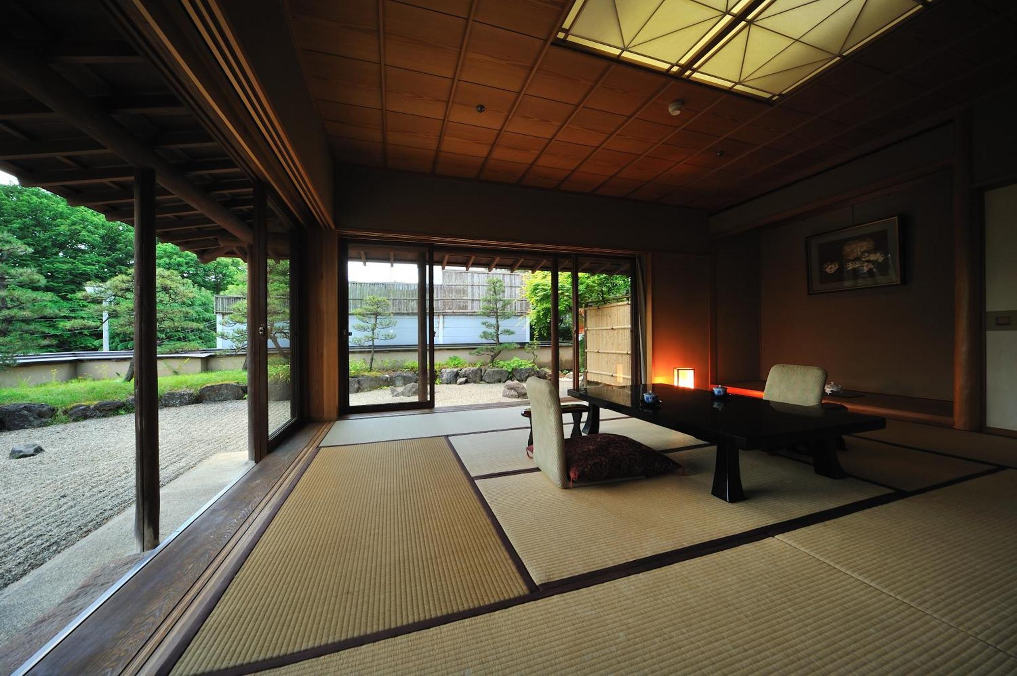 Senkeien Tsukioka Hotel Камінояма Екстер'єр фото